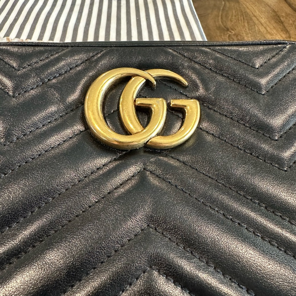 Gucci GG Marmont quilted chevron camera bag, organizer, box, dust bag EUC Small - Picture 5 of 16